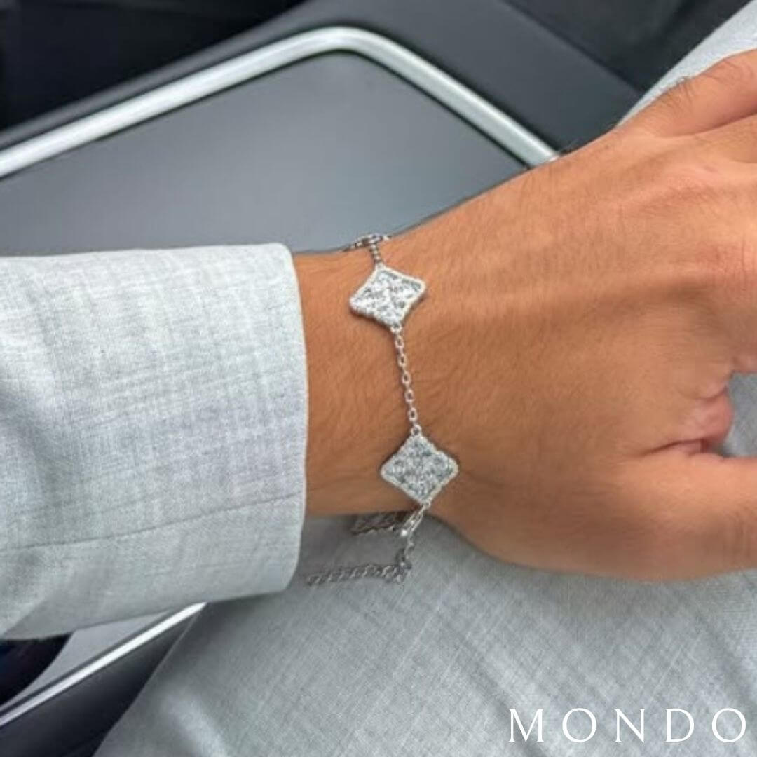 צמיד תלתן משובץ